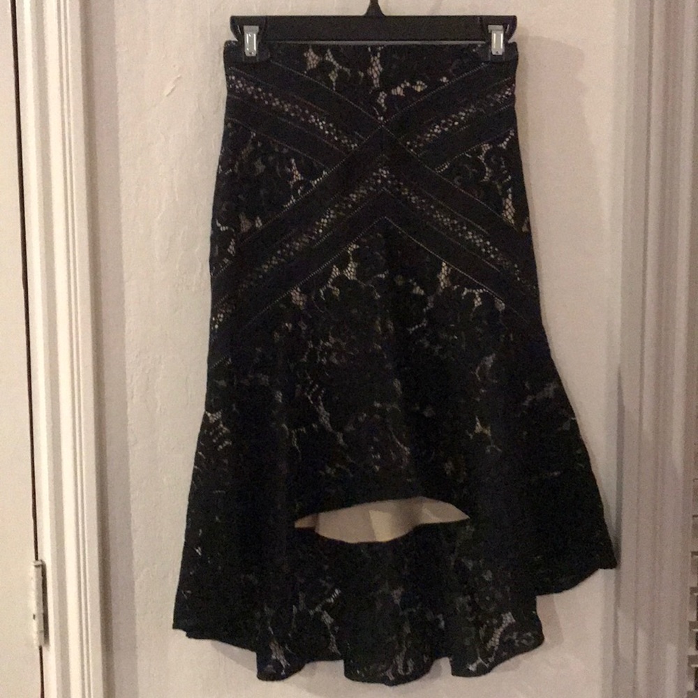 NWT lover from intermix lace skirt